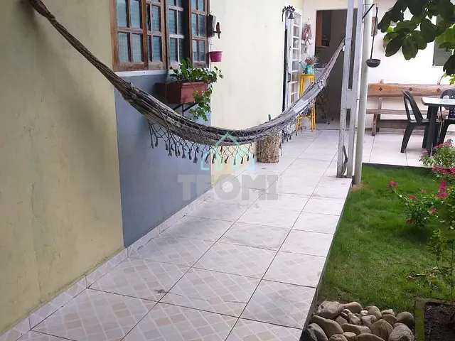 Casa 2 quartos e 2 banheiros, à venda, no bairro Parque Urupês em Taubaté