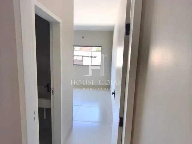 Casa com 180m² 2 quartos e 2 banheiros, à venda, no bairro Jardim Alto Paraíso em Aparecida de Goiânia