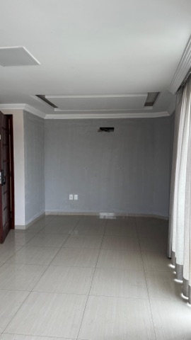 Casa 2 quartos e 1 banheiro, à venda, no bairro Jardim Santo Antônio em Macaé