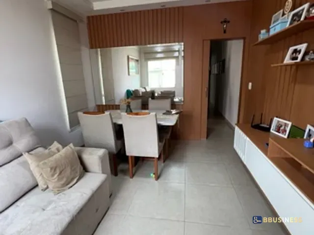 Casa 2 quartos e 2 banheiros, à venda, no bairro Parque Santo Antônio em Campos dos Goytacazes