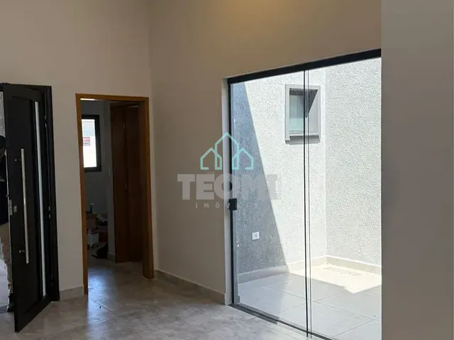 Casa 3 quartos e 1 banheiro, à venda, no bairro Residencial e Comercial Bosque da Imperatriz em Pindamonhangaba