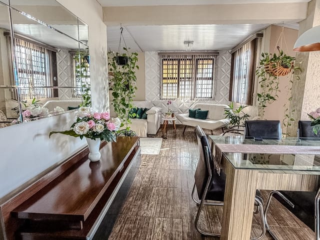 Casa 3 quartos e 3 banheiros, à venda, no bairro Lagoa em Macaé