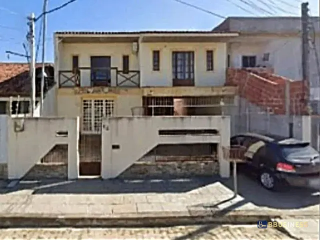 Casa 3 quartos e 1 banheiro, à venda, no bairro Horto Municipal em Campos dos Goytacazes
