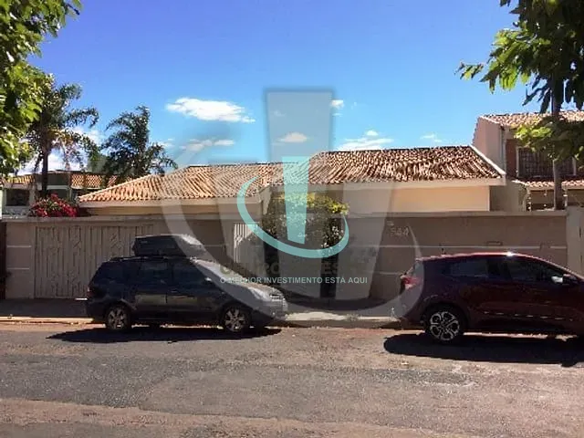 Casa com 900m² 5 quartos e 6 banheiros, à venda, no bairro VILA HARMONIA em ARARAQUARA