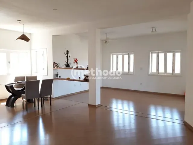 Casa com 2461m² 5 quartos e 6 banheiros, à venda, no bairro Sítios de Recreio Gramado em Campinas
