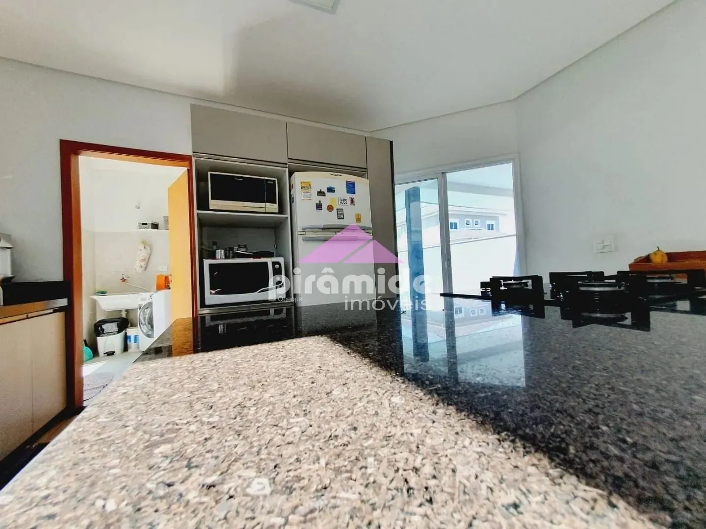 Casa, 3 quartos, 240 m² - Foto 19
