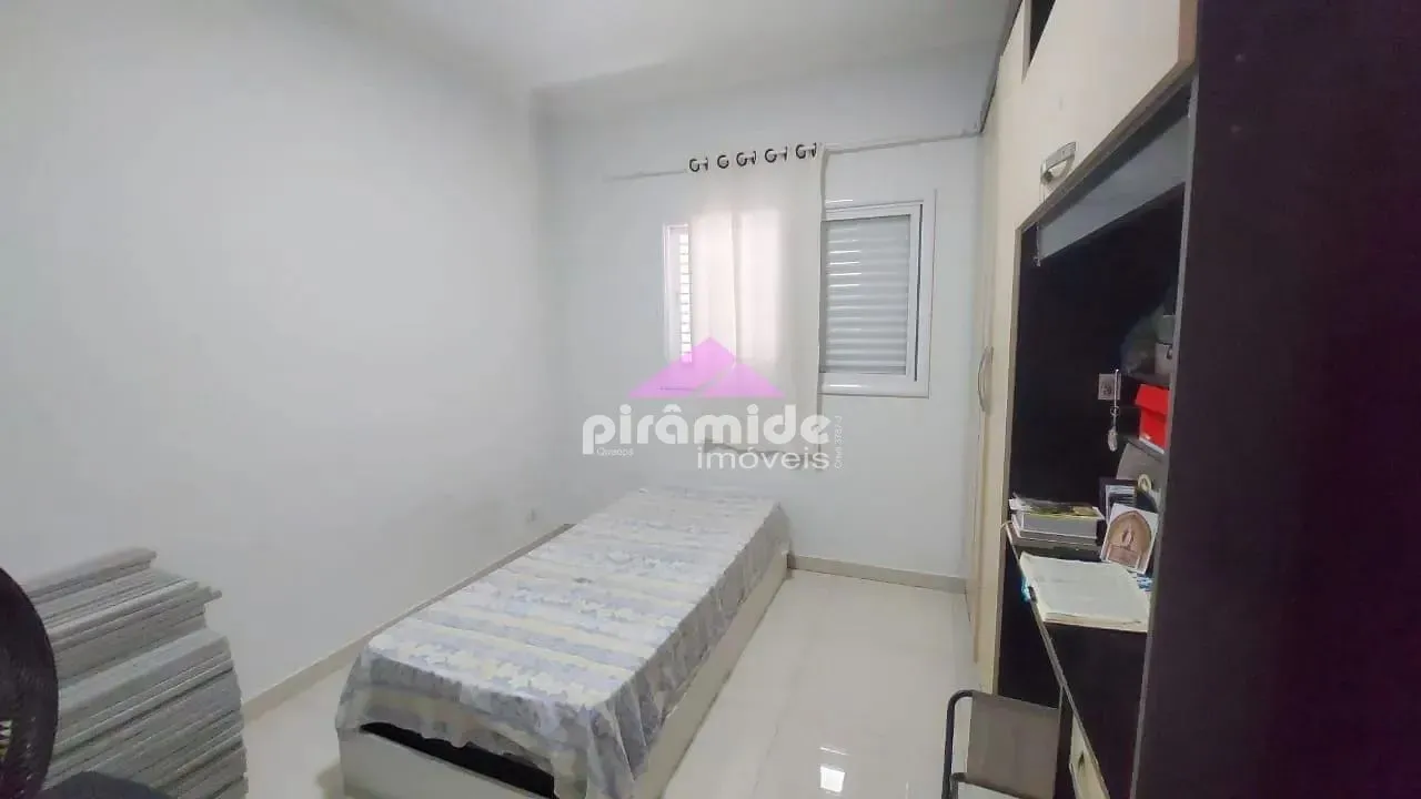 Casa, 3 quartos, 240 m² - Foto 28