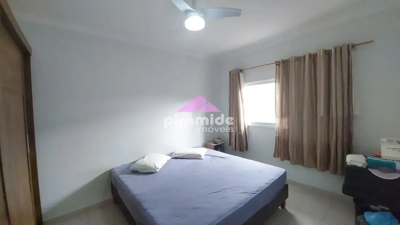 Casa, 3 quartos, 240 m² - Foto 30