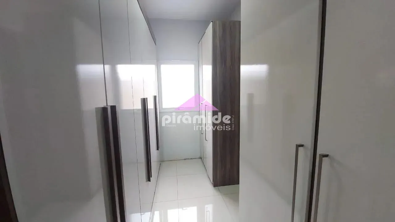 Casa, 3 quartos, 240 m² - Foto 32