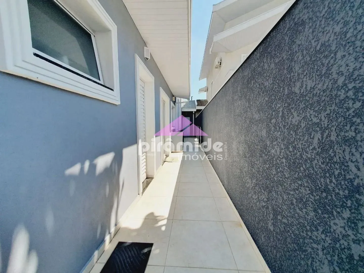 Casa, 3 quartos, 240 m² - Foto 11