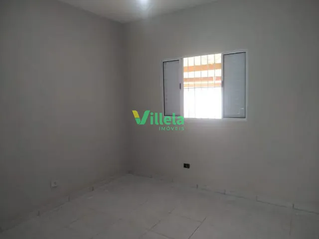 Casa 2 quartos e 2 banheiros, à venda, no bairro Jardim Lucinda em Itaquaquecetuba