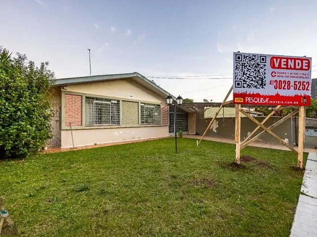 Casa com 714m² 3 quartos e 2 banheiros, à venda, no bairro Novo Mundo em Curitiba