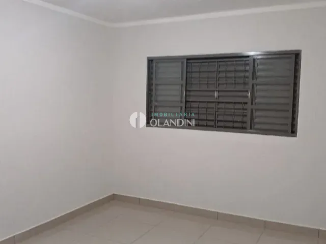 Casa com 125m² 2 quartos e 1 banheiro, à venda, no bairro Jardim Sacilotto II em Artur Nogueira