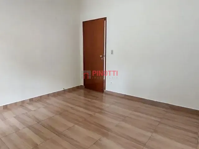 Casa 3 quartos e 2 banheiros, para alugar, no bairro Jardim Maria Cecília em São Bernardo do Campo