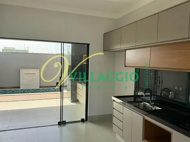 Casa com 210m² 3 quartos e 3 banheiros, à venda, no bairro Menezes em Bady Bassitt