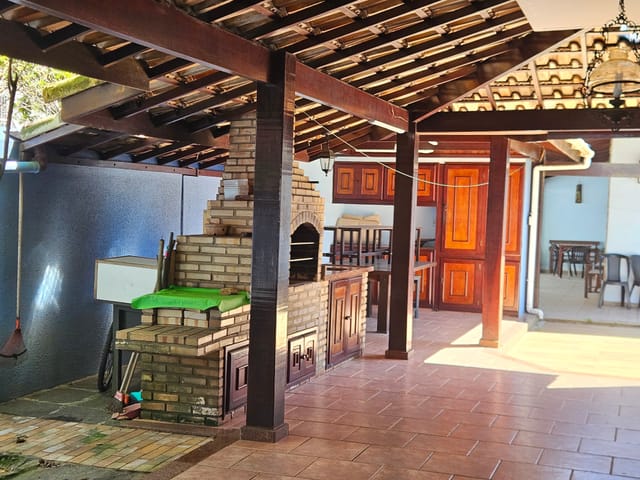 Casa 6 quartos e 4 banheiros, à venda, no bairro Riviera Fluminense em Macaé