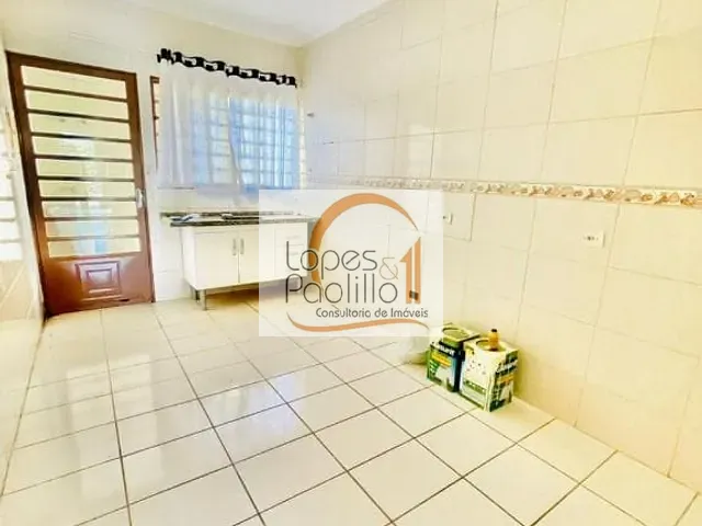 Casa com 150m² 2 quartos e 1 banheiro, para alugar, no bairro Jardim Alvinópolis em Atibaia