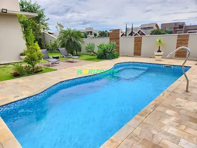 Casa com 700m² 4 quartos e 6 banheiros, à venda, no bairro Condomínio Reserva do Paratehy em São José dos Campos