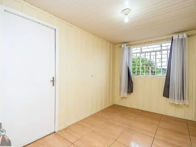 Casa com 360m² 2 quartos e 1 banheiro, para alugar, no bairro Roça Grande em Colombo