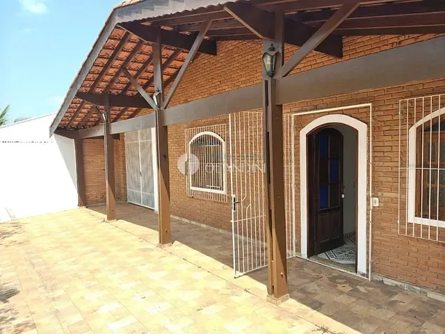 Casa com 200m² 2 quartos e 1 banheiro, à venda, no bairro Parque Das Palmeiras em Artur Nogueira