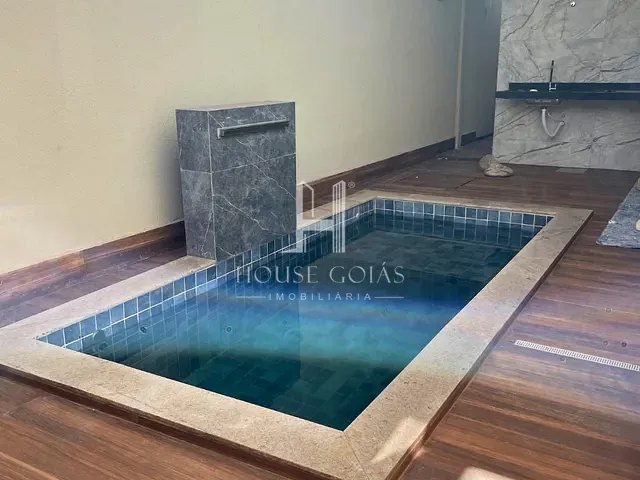 Casa com 205m² 2 quartos e 2 banheiros, à venda, no bairro Residencial Ravena em Senador Canedo