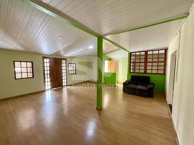 Casa com 300m² 3 quartos e 1 banheiro, à venda, no bairro Efapi em Chapecó
