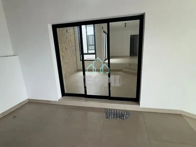 Casa 4 quartos e 4 banheiros, à venda, no bairro Alto São Pedro em Taubaté