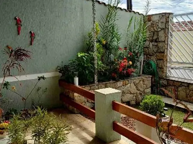 Casa com 170m² 3 quartos e 2 banheiros, à venda, no bairro Vila Municipal I em Guaratinguetá