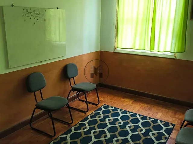 Casa com 174m², para alugar, no bairro São Benedito em Guaratinguetá