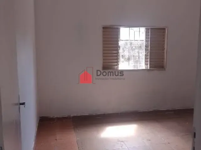 Casa com 300m² 2 quartos e 1 banheiro, à venda, no bairro São Domingos  em Pindamonhangaba