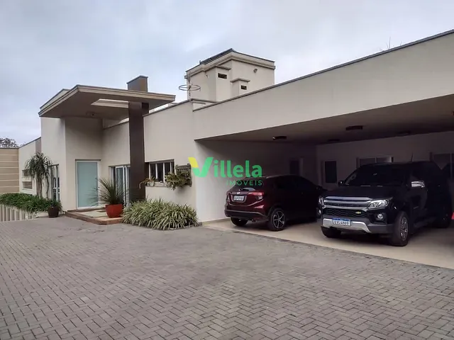 Casa com 2200m² 4 quartos e 5 banheiros, à venda, no bairro Arujázinho I, II e III em Arujá