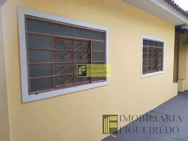 Casa 3 quartos e 1 banheiro, para alugar, no bairro Solo Sagrado em São José do Rio Preto