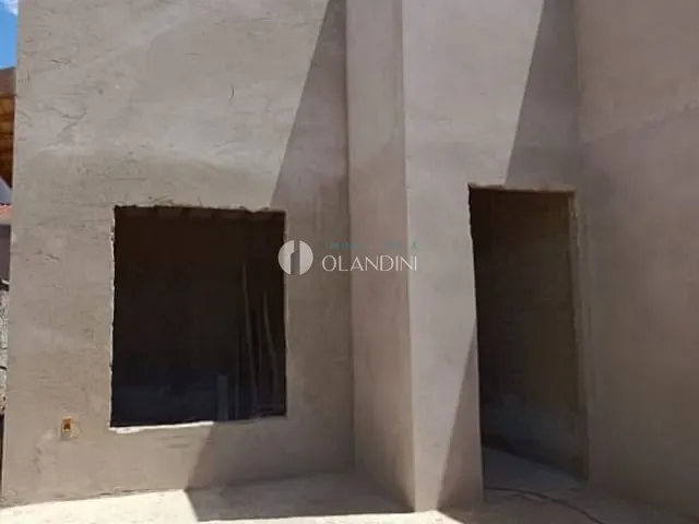 Casa com 324m² 3 quartos e 1 banheiro, à venda, no bairro Jardim de Colores em Artur Nogueira