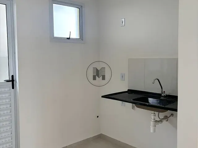 Casa 2 quartos e 1 banheiro, à venda, no bairro Jardim Santa Luzia em Guaratinguetá