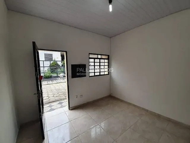 Casa com 36m² 1 quarto e 1 banheiro, à venda, no bairro Centro em Sorocaba