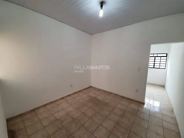 Casa com 36m² 1 quarto e 1 banheiro, à venda, no bairro Centro em Sorocaba