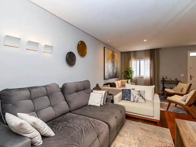 Casa com 133m² 3 quartos e 3 banheiros, à venda, no bairro Campina do Siqueira em Curitiba