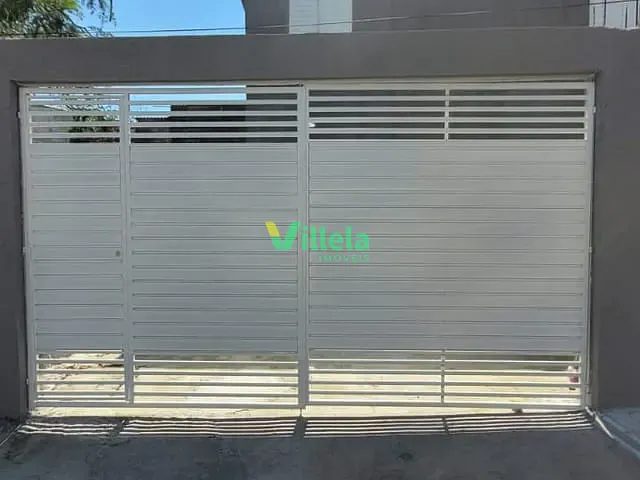 Casa 2 quartos e 1 banheiro, à venda, no bairro Jardim Luana em Itaquaquecetuba