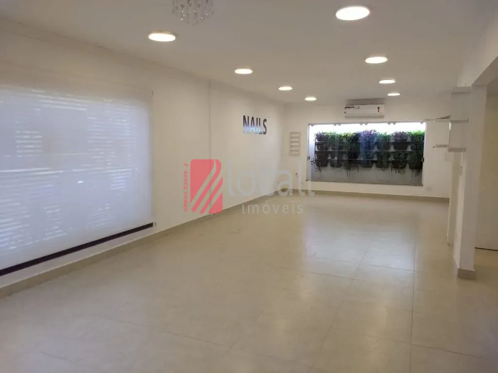 Casa com 5 quartos à venda, 500m² — foto 2 de 24