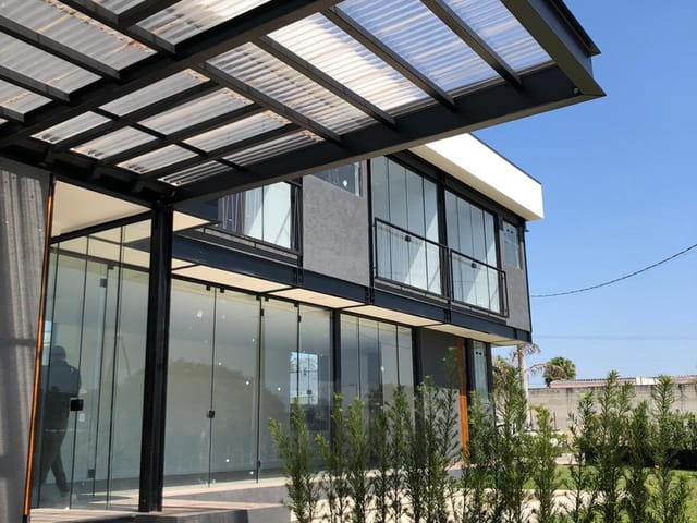 Casa com 348m² 3 quartos e 5 banheiros, à venda, no bairro Parque Vera Cruz em Tremembé