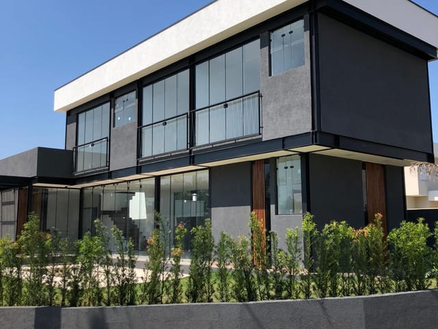 Casa com 348m² 3 quartos e 5 banheiros, à venda, no bairro Parque Vera Cruz em Tremembé