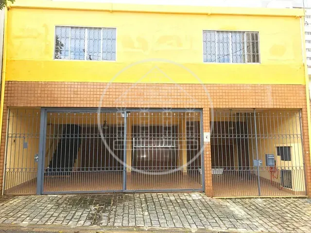 Casa com 400m² 3 quartos e 4 banheiros, à venda ou para alugar, no bairro Vila Alexandria em São Paulo
