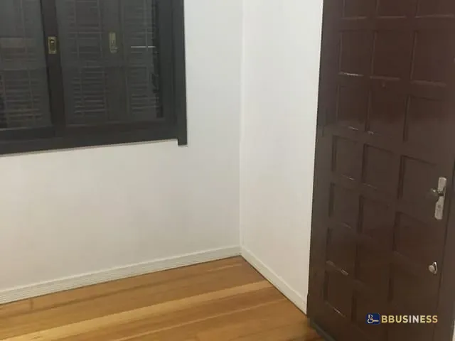 Casa 4 quartos e 2 banheiros, à venda, no bairro São Pelegrino em Caxias do Sul