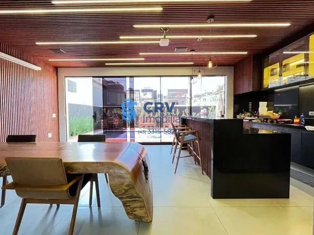 Casa com 256m² 3 quartos e 4 banheiros, à venda, no bairro Conjunto Habitacional Alexandre Urbanas em Londrina