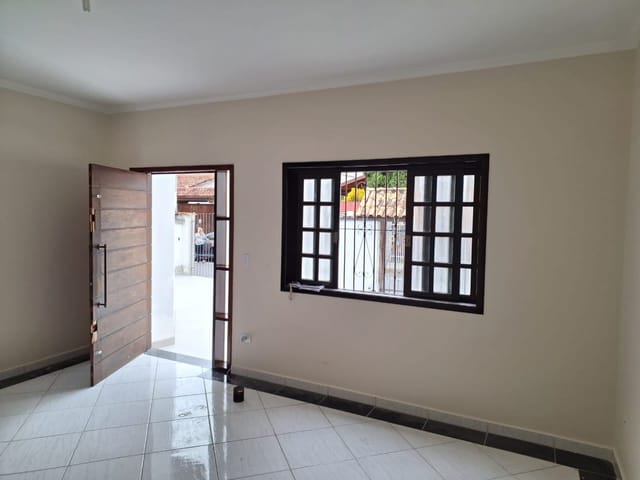 Casa com 345m² 3 quartos e 2 banheiros, à venda, no bairro Centro em Pindamonhangaba
