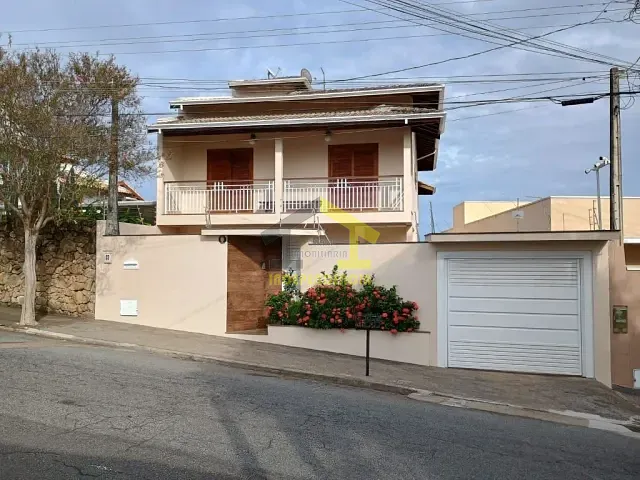 Casa com 284m² 3 quartos e 4 banheiros, à venda, no bairro Jardim Coronel Peroba em Itatiba