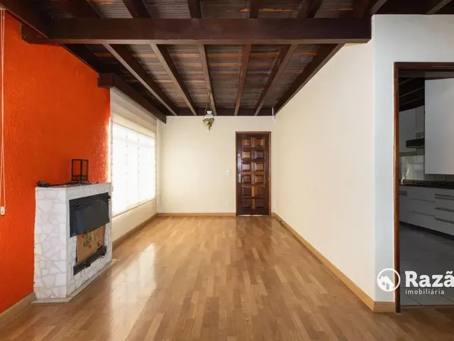 Casa 2 quartos e 2 banheiros, para alugar, no bairro Boa Vista em Curitiba