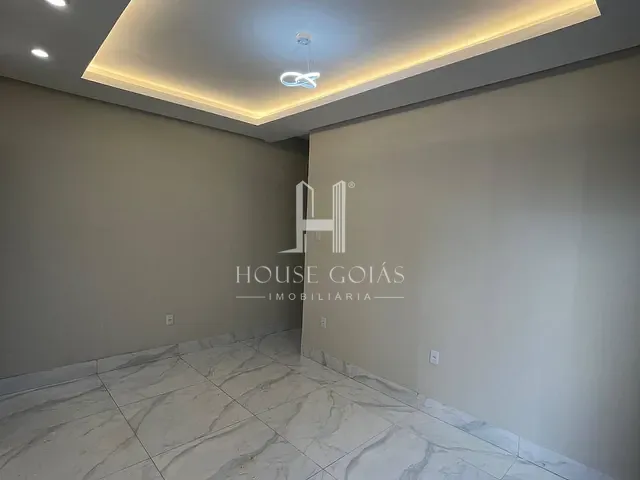 Casa com 190m² 3 quartos e 2 banheiros, à venda, no bairro Jardim das Cascatas em Aparecida de Goiânia