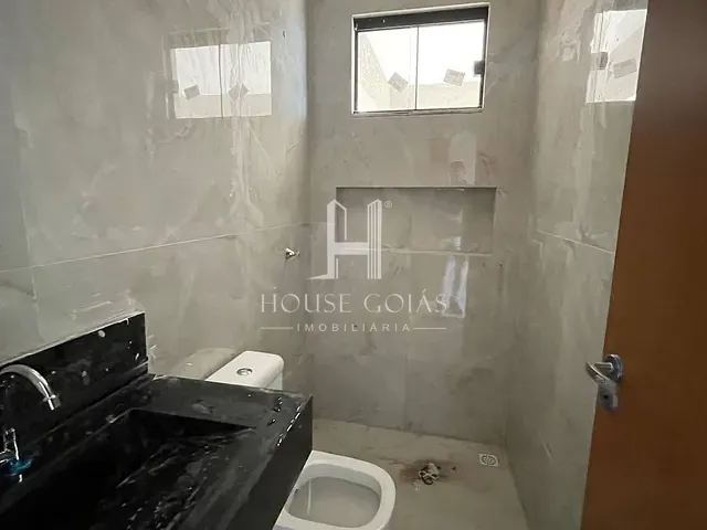 Casa com 190m² 3 quartos e 2 banheiros, à venda, no bairro Jardim das Cascatas em Aparecida de Goiânia