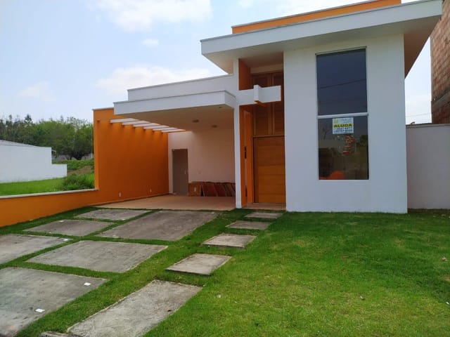 Casa com 250m² 3 quartos e 2 banheiros, à venda, no bairro Borba em Pindamonhangaba